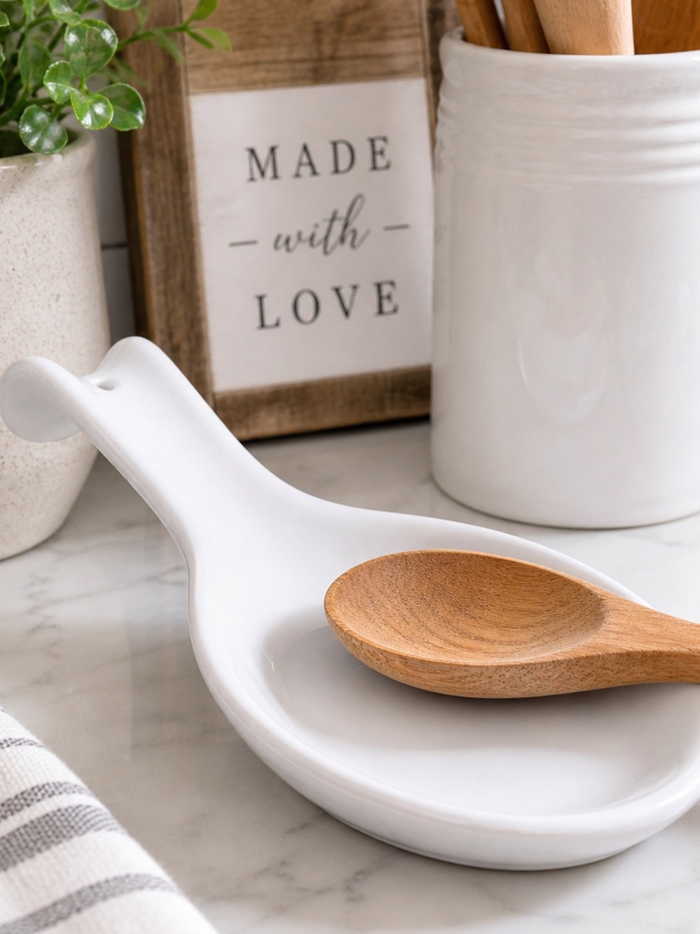 Mainstays White Ceramic Spoon Rest Farmhouse Kitchen Decor Utensil Holder